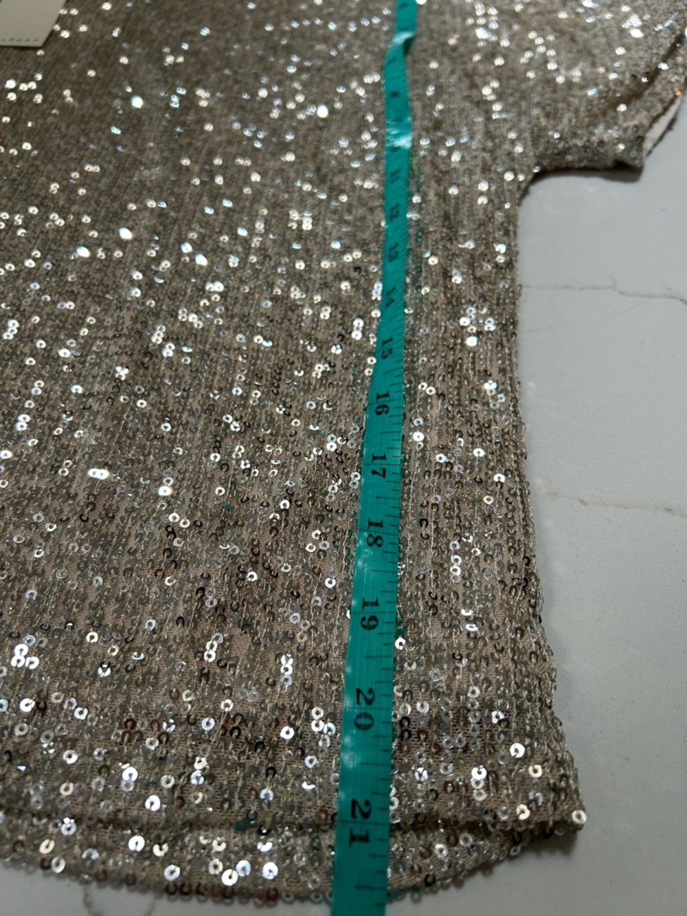 MELLODAY Gold Sequined Shirt Sleeve Lined Top - Picture 6 of 8
